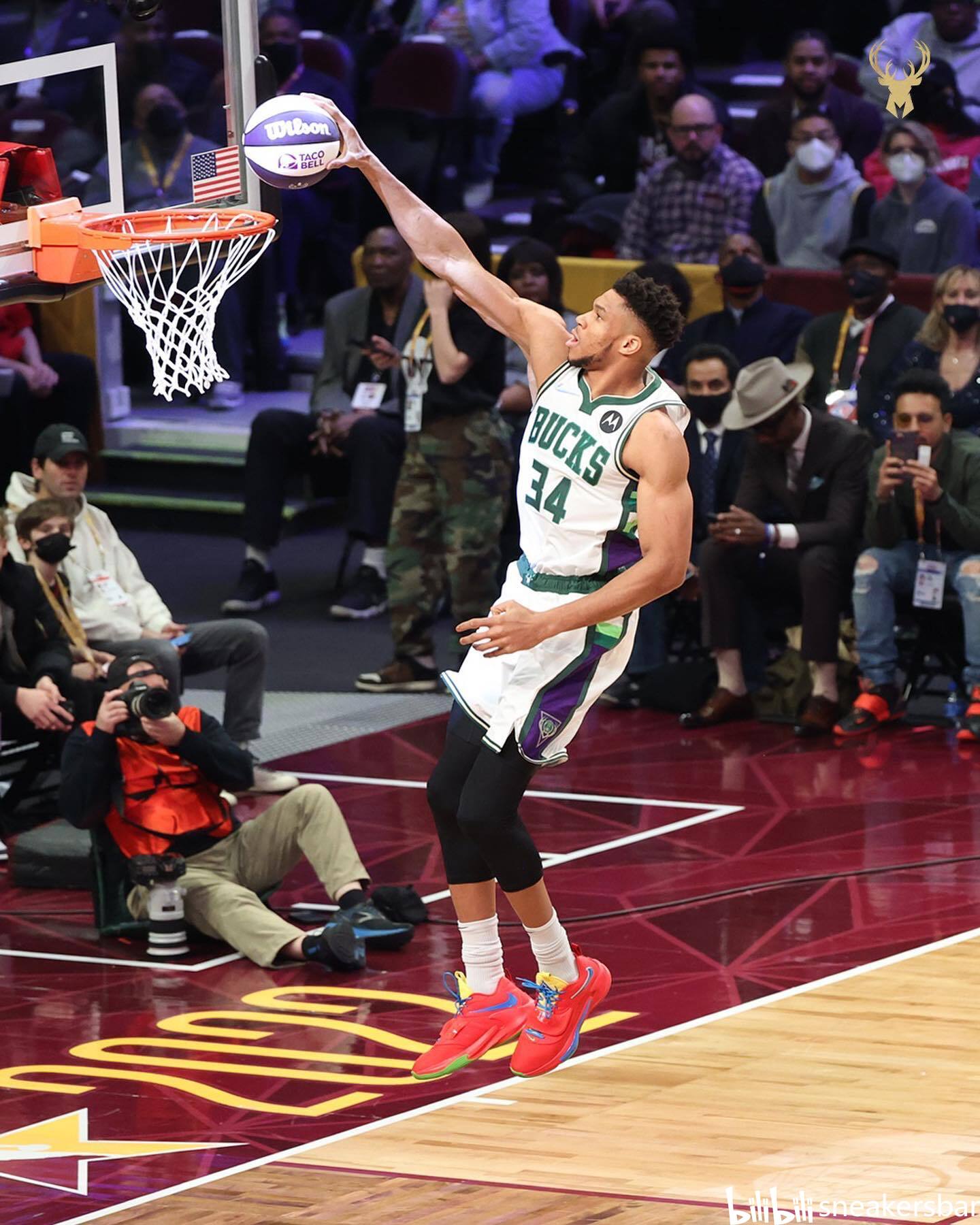 CBA球队战绩分析及焦点对决回顾（CBA战况解析与重磅对决盘点）