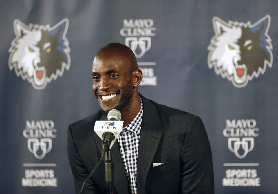 NBA：独行侠轻取公牛 东契奇收获准三双（NBA战报：独行侠轻松击败公牛，东契奇砍下准三双）