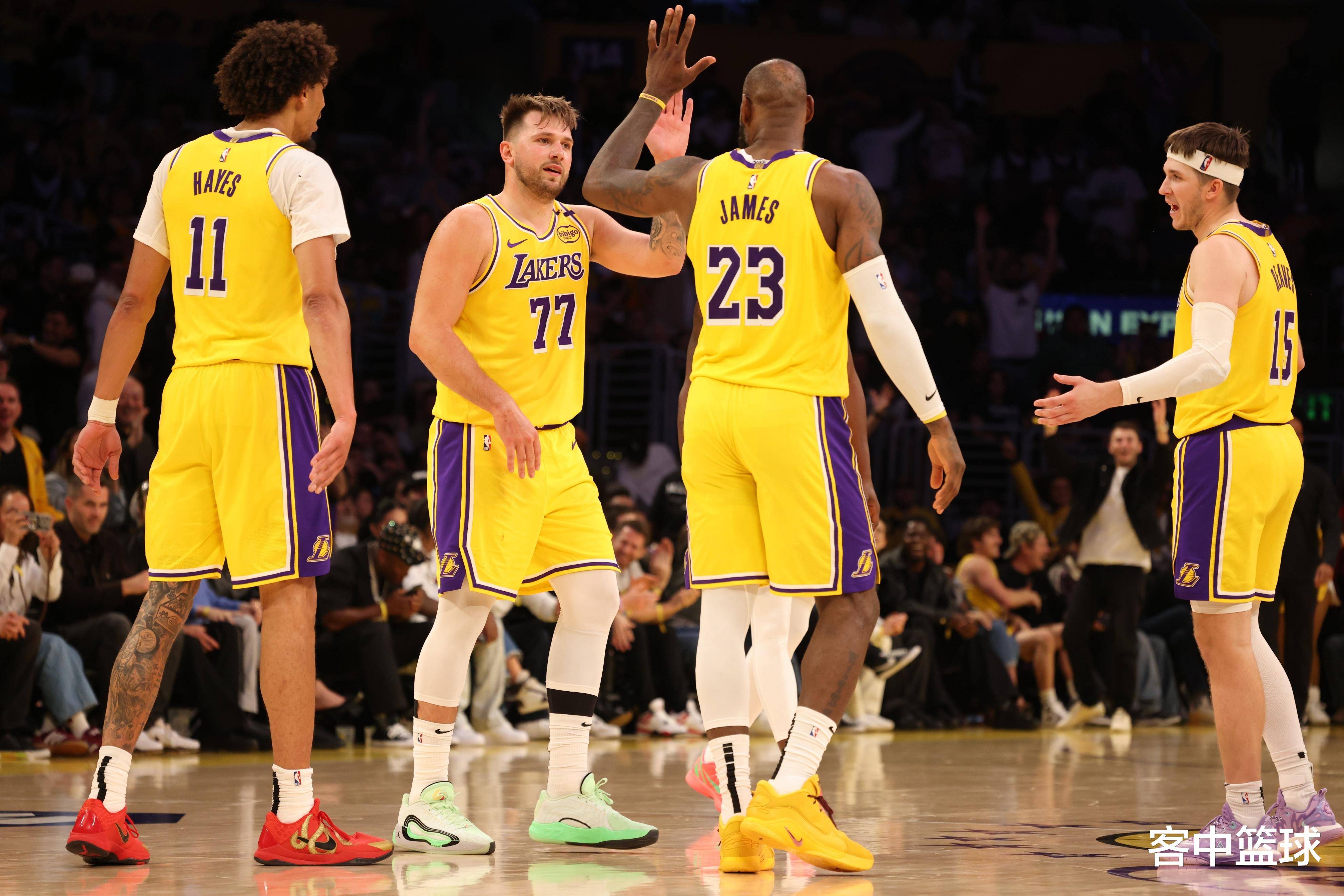 意甲赛事分析：国际米兰 VS 科莫（意甲赛前前瞻：国际米兰对阵科莫）