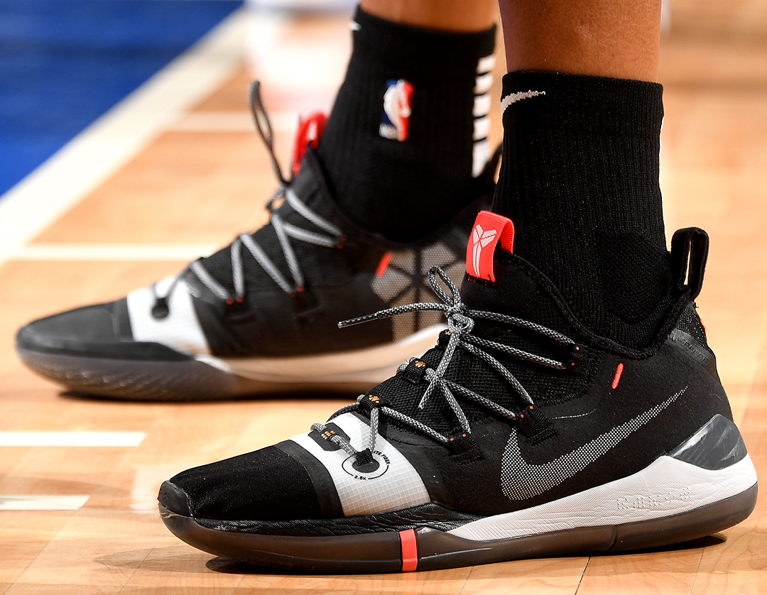 卡什：莱万就该当波兰队长，普罗别日撤他袖标真的很奇怪（卡什：莱万理应担任波兰队长，普罗别日撤袖标令人费解）