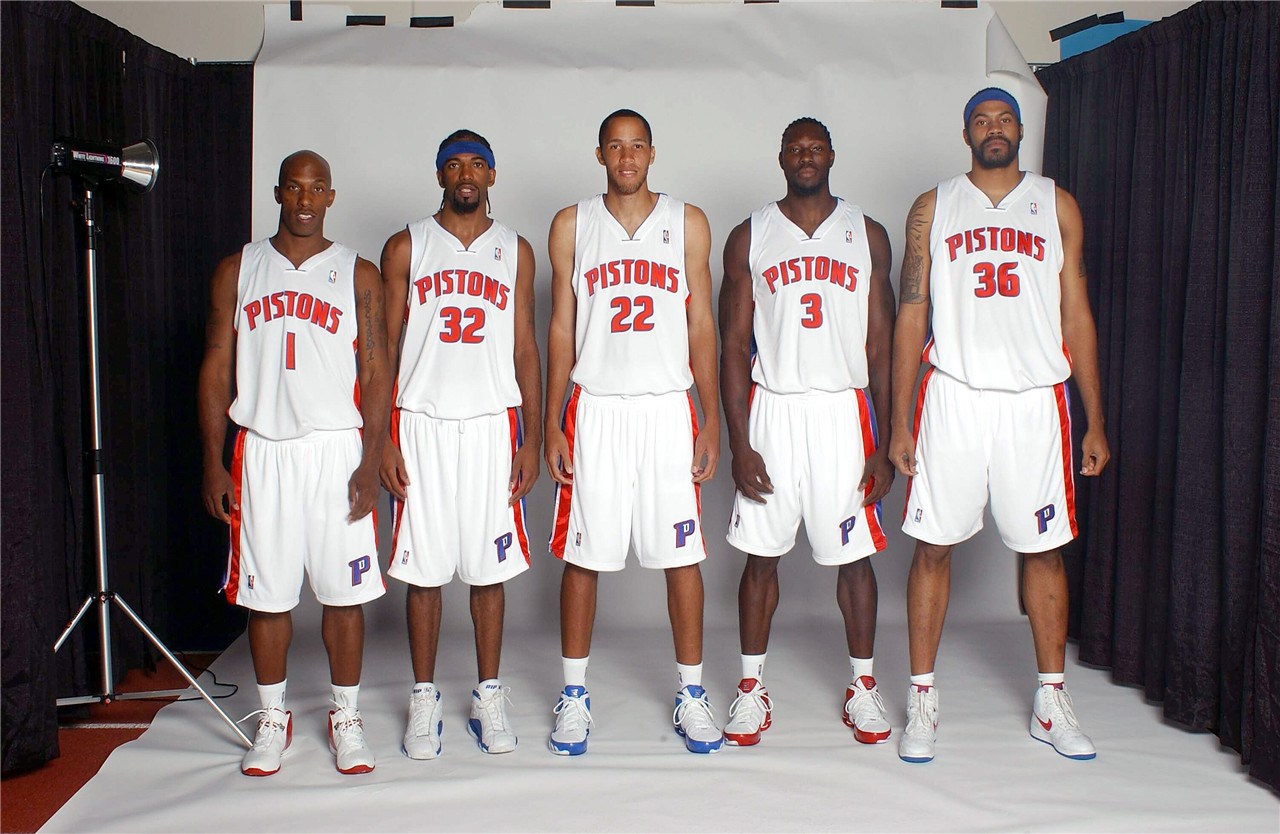 桑切斯评选出了这些类别中史上最佳球员（桑切斯评出各类别历史最佳球员）